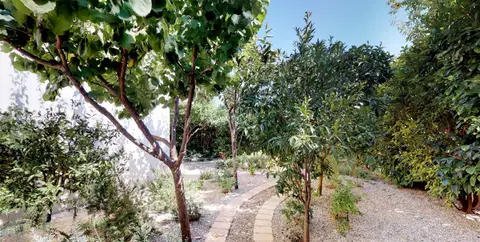 EXCELLENT DETACHED HOUSE WITH VIEW AND POOL