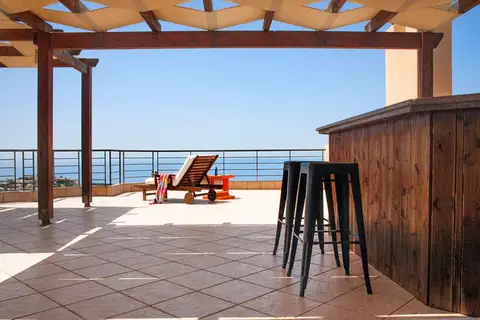 For rent Saronida - Maisonette 180 sq.m. With sea view