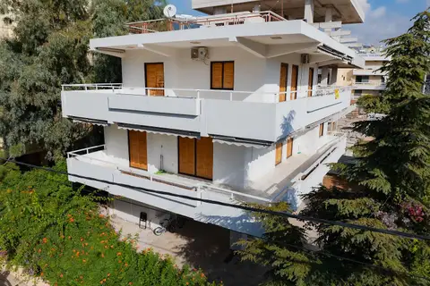 BUILDING FOR SALE KATO GLYFADA