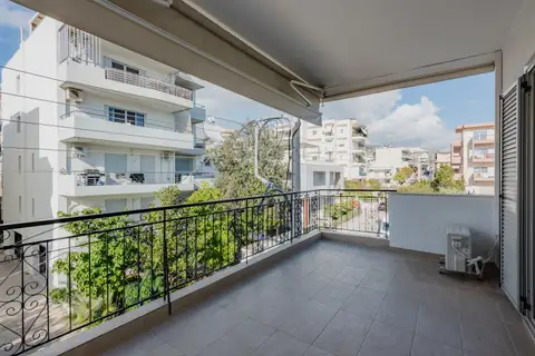 VARI- 2nd floor apartment 85sqm.